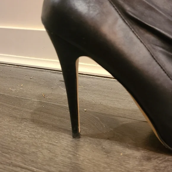 Black bootlets - Picture 3 of 4